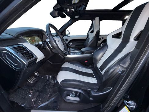 Used 2017 Land Rover Range Rover Sport SVR image 9