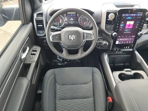 Used 2026 RAM 1500 Big Horn AWD/4WD image 4
