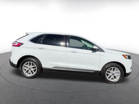 Used 2024 Ford Edge SEL image 16