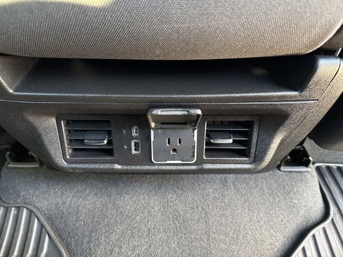 Certified 2023 Chevrolet Silverado 1500 LT image 24