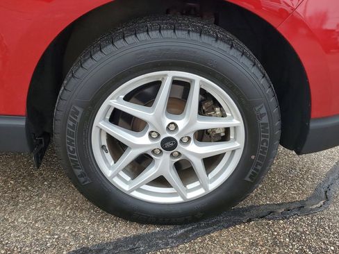 Used 2023 Ford Edge SEL w/ Convenience Package image 5