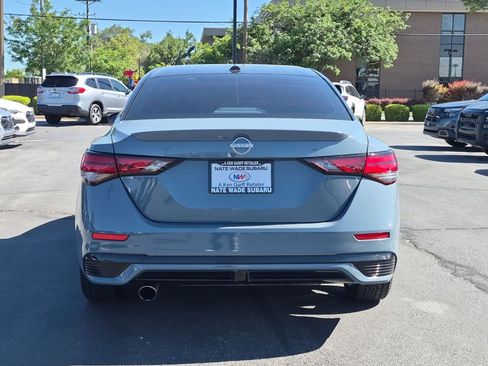 Used 2024 Nissan Sentra SR w/ Lighting Package FWD image 4