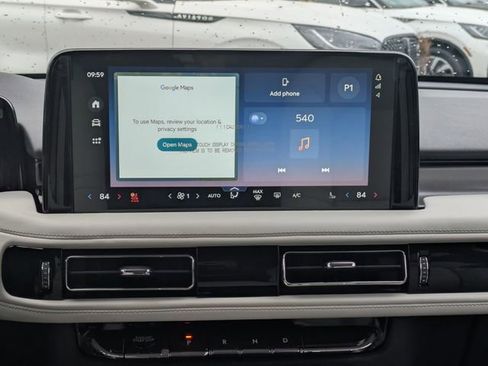 New 2026 Lincoln Aviator 2WD w/ Jet Appearance Package image 16