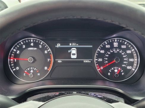 Used 2023 Kia Forte GT-Line w/ GT-Line Premium Package image 14