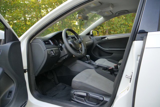 Used 2017 Volkswagen Jetta S FWD image 17