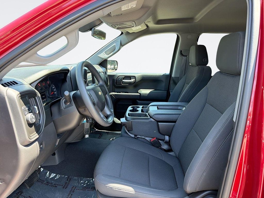 Used 2021 Chevrolet Silverado 1500 Custom RWD image 18