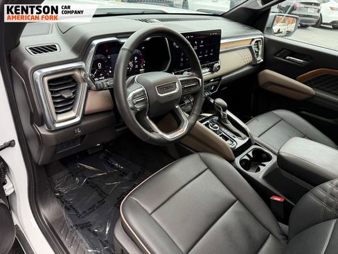 Used 2024 GMC Canyon Denali image 33