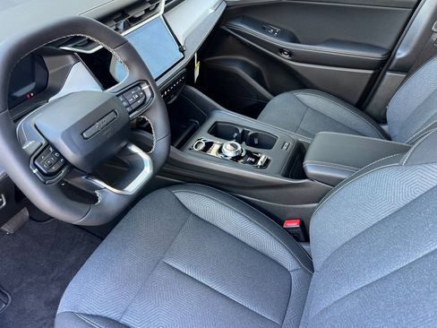 New 2026 Jeep Cherokee Laredo AWD/4WD image 10