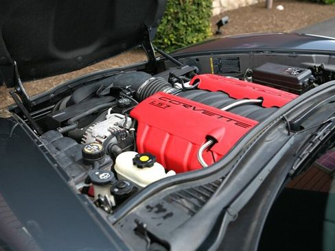 Used 2009 Chevrolet Corvette Z06 w/ Preferred Equipment Group RWD image 12