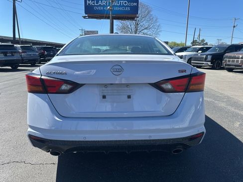 Used 2024 Nissan Altima 2.5 SR image 7