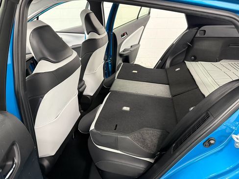 Used 2019 Toyota Prius Prime Advanced w/ Carpet Mat Package FWD image 14