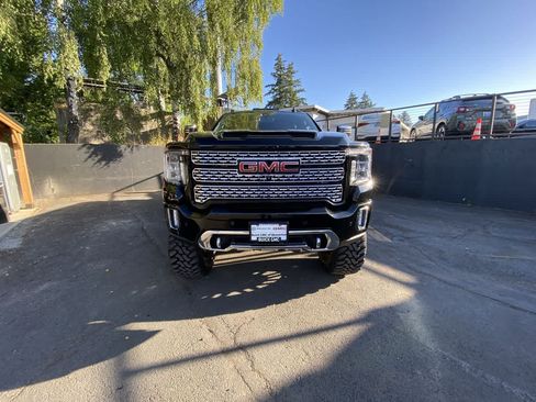 Used 2020 GMC Sierra 2500 Denali w/ Denali Ultimate Package AWD/4WD image 9
