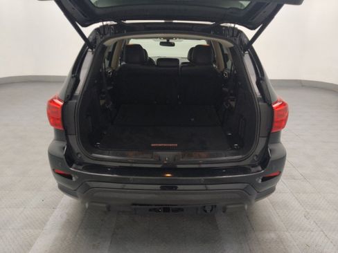 Used 2019 Nissan Pathfinder SL image 29