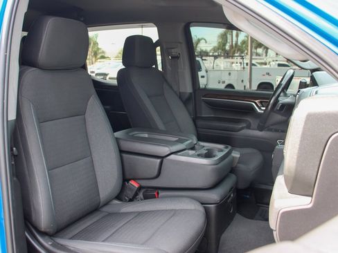 Used 2022 GMC Sierra 1500 Elevation image 34