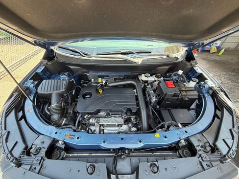 Used 2025 Chevrolet Equinox LT AWD/4WD image 31