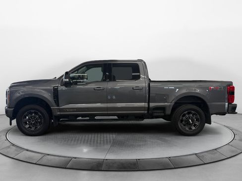 Used 2024 Ford F250 Lariat w/ Lariat Ultimate Package AWD/4WD image 3