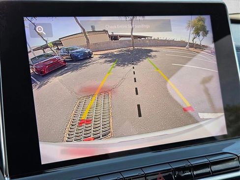 Used 2024 Jeep Compass Trailhawk image 13