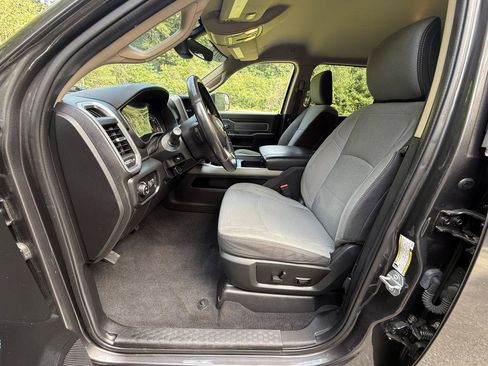 Used 2019 RAM 2500 Big Horn AWD/4WD image 9