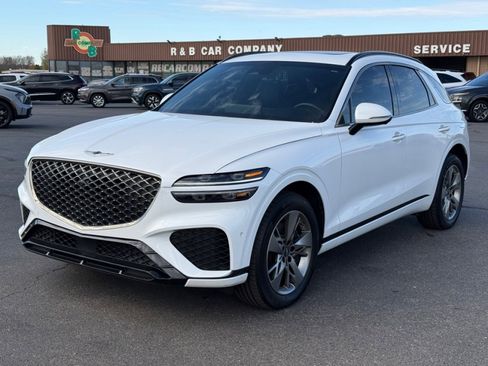 Used 2022 Genesis GV70 3.5T Sport w/ Sport Advanced Package AWD/4WD image 4