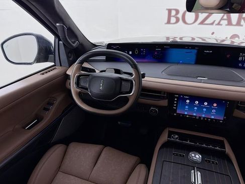 New 2026 Lincoln Navigator Black Label AWD/4WD image 25