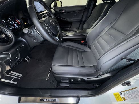 Used 2025 Lexus IS 350 F Sport image 19
