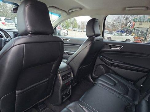 Used 2022 Ford Edge Titanium w/ Equipment Group 301A image 13