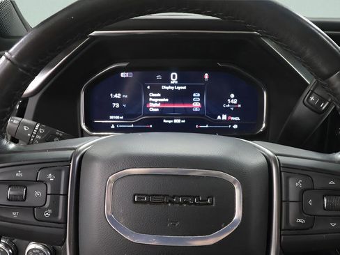 Used 2024 GMC Sierra 3500 Denali Ultimate AWD/4WD image 14