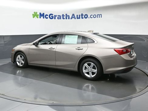 Used 2024 Chevrolet Malibu LT image 18