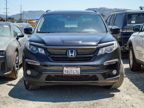 Used 2022 Honda Pilot Special Edition image 2