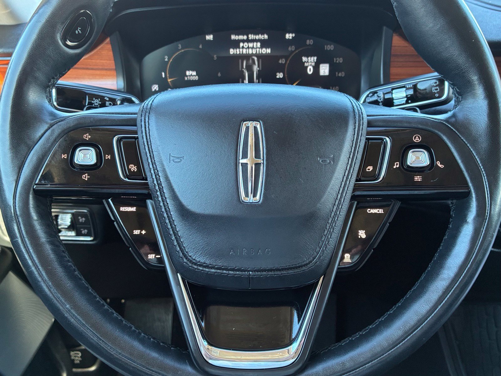 Used 2020 Lincoln Aviator Reserve w/ Equipment Group 202A AWD/4WD image 26