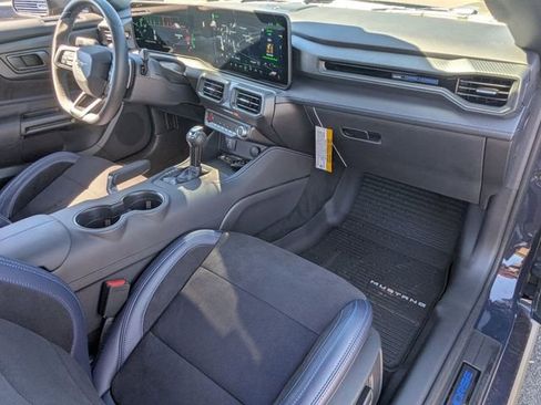 New 2025 Ford Mustang Dark Horse image 26