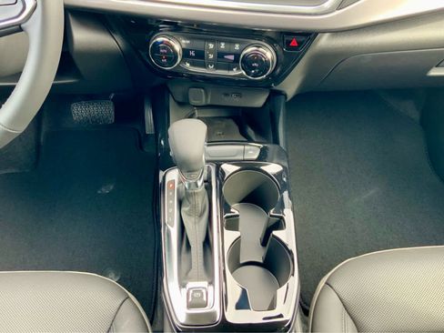 New 2026 Chevrolet Trax ACTIV w/ Sunroof Package FWD image 44