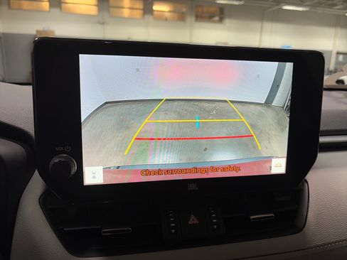 Used 2023 Toyota RAV4 XLE Premium AWD/4WD image 20