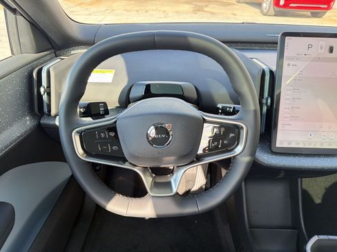 New 2026 Volvo EX30 Ultra w/ Climate Package AWD/4WD image 17