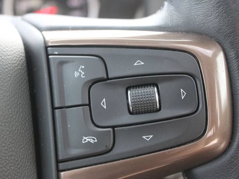 Used 2022 Chevrolet Silverado 1500 High Country w/ Safety Package II AWD/4WD image 39