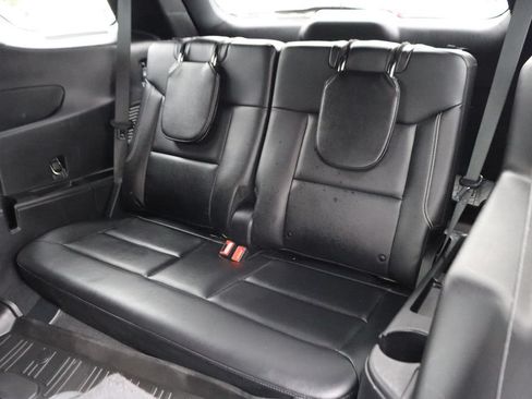 Used 2021 Ford Explorer ST w/ Equipment Group 401A AWD/4WD image 39