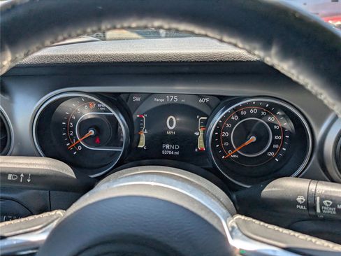 Used 2020 Jeep Gladiator Sport w/ Quick Order Package 24S image 28