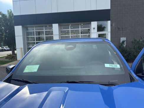 New 2026 GMC Canyon Elevation w/ Convenience Package image 28