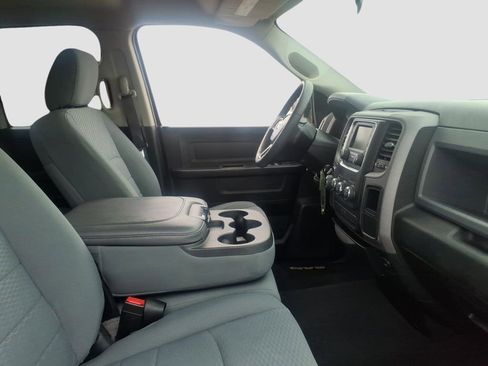 Used 2019 RAM 1500 Tradesman w/ Chrome Plus Package image 10