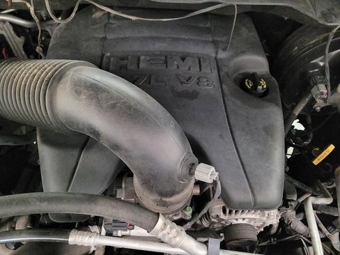 Used 2018 RAM 1500 Big Horn AWD/4WD image 30