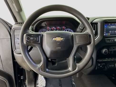 Used 2022 Chevrolet Silverado 2500 Custom w/ Custom Value Package RWD image 13