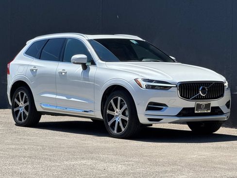 Used 2021 Volvo XC60 T8 Inscription w/ Advanced Package AWD/4WD image 9