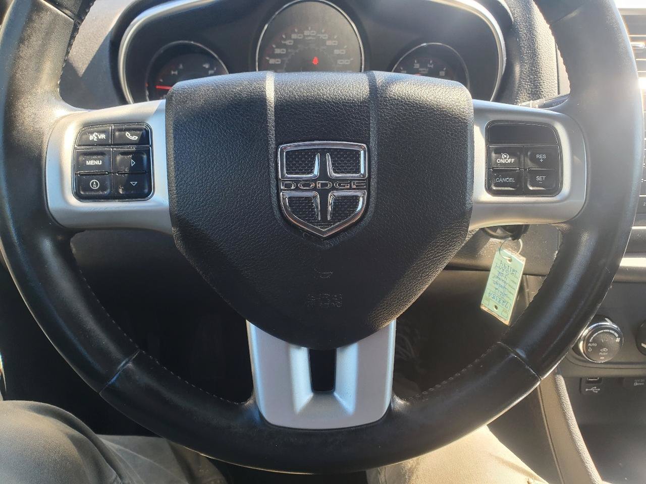 Used 2012 Dodge Avenger SXT FWD image 18