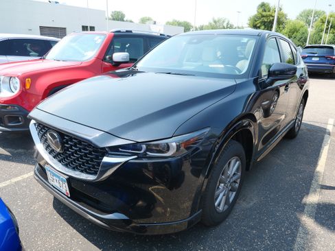 Used 2024 MAZDA CX-5 AWD 2.5 S w/ Preferred Package image 2
