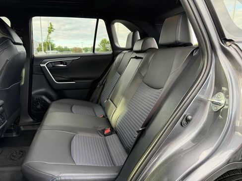 Certified 2025 Toyota RAV4 XSE w/ Advanced Technology Package AWD/4WD image 15