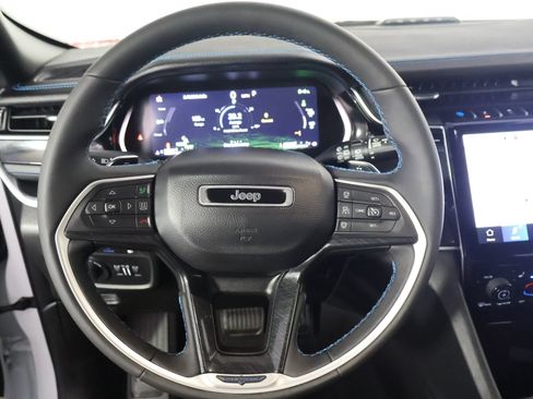 Used 2023 Jeep Grand Cherokee Trailhawk w/ Advanced Protech Group II AWD/4WD image 37