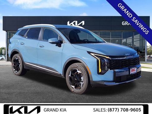 New 2026 Kia Sportage EX image 2