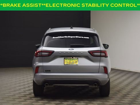 Used 2024 Ford Escape ST-Line w/ Cold Weather Package image 8