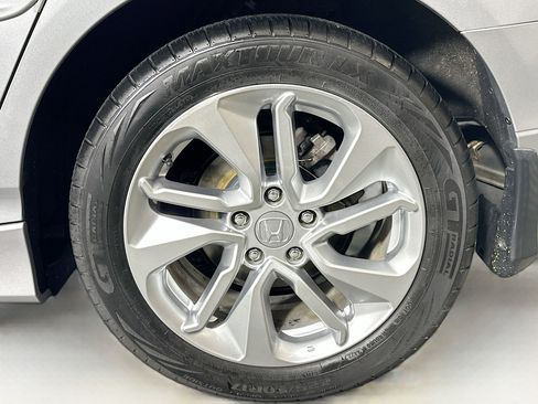 Used 2019 Honda Accord LX image 11