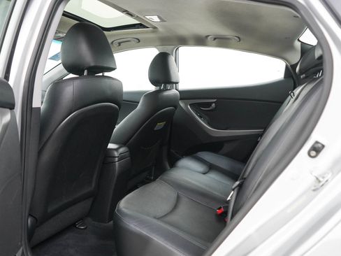 Used 2013 Hyundai Elantra Limited FWD image 16